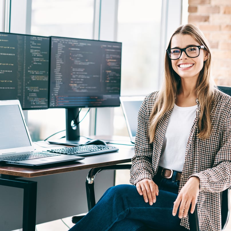 IT Leader at desk
